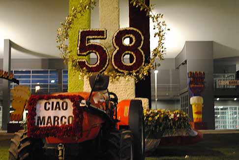 Marco Simoncelli - Carro di Fiori in onore a Marco Simoncelli pilota della Moto GP scomparso 23 ottobre 2010 a Sepang